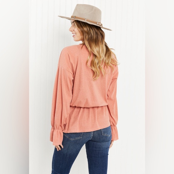 🎈3/$25🎈NWOT Acting Pro Slightly Ribbed Peplum Blouse - Picture 2 of 10